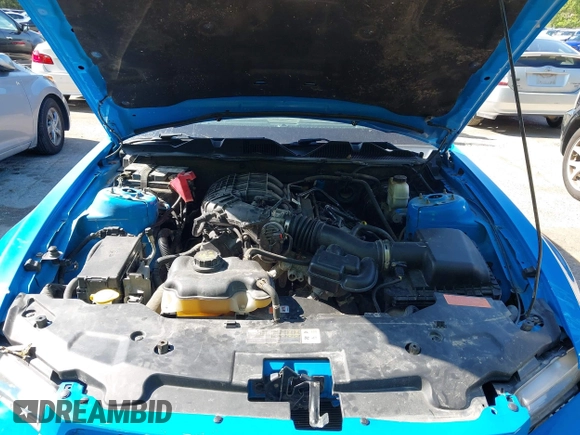 2012 Ford Mustang Premium with VIN 1ZVBP8AM2C5257752, listed as a IAAI auction lot 42817735 with 128,015 mi miles and . Bid and sale history available at DreamBid. Image 10.