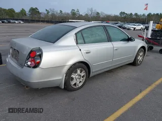 2006 Nissan Altima 2.5 S with VIN 1N4AL11D36C217672, listed as a IAAI auction lot 41749484 with 185,010 mi miles. Bid and sale history available at carsss.com. Image 4.
