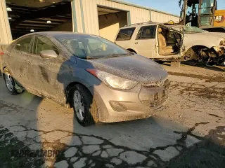 2013 Hyundai Elantra GLS z VIN 5NPDH4AE8DH373470, wystawiony jako Copart lot #42613285 z przebiegiem 208 511 mil mil oraz Szkoda całkowita • Salvage title. Historia ofert i sprzedaży dostępna na DreamBid. Obrazek 11.