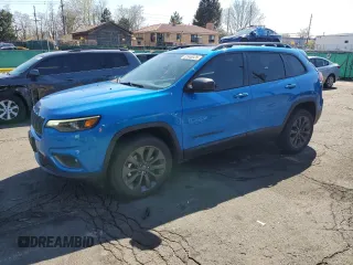 2021 Jeep Cherokee Latitude Lux z VIN 1C4PJMMX5MD206858, wystawiony jako Copart lot #52946925 z przebiegiem 47 495 mil mil oraz Szkoda całkowita • Salvage title. Historia ofert i sprzedaży dostępna na DreamBid. Obrazek 1.
