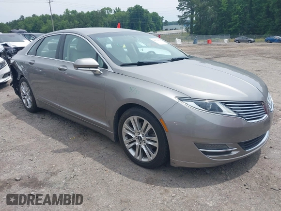 2016 Lincoln MKZ z VIN 3LN6L2G90GR621326, wystawiony jako IAAI lot #42375905 z przebiegiem 56 169 mil mil oraz . Historia ofert i sprzedaży dostępna na DreamBid. Obrazek 1.