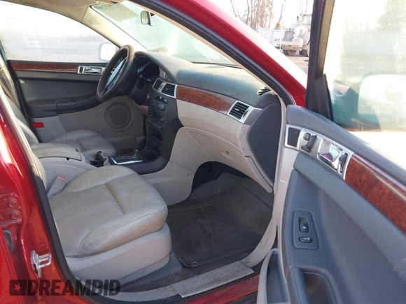 2007 Chrysler Pacifica Touring with VIN 2A8GF68X37R223966, listed as a IAAI auction lot 41786529 with 152,611 mi miles and . Bid and sale history available at DreamBid. Image 5.