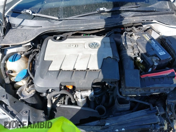 2011 Volkswagen Jetta TDI z VIN 3VWPL7AJ0BM672093, wystawiony jako IAAI lot #41849075 z przebiegiem 205 684 mil mil oraz . Historia ofert i sprzedaży dostępna na DreamBid. Obrazek 10.