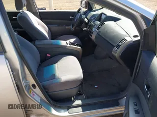 2007 Toyota Prius with VIN JTDKB20U677611878, listed as a IAAI auction lot 42233105 with 291,499 mi miles and . Bid and sale history available at DreamBid. Image 5.