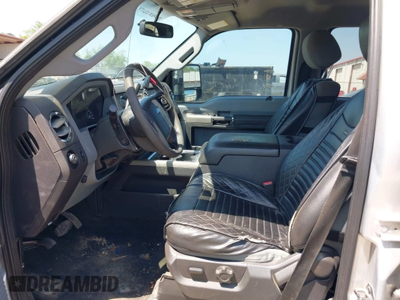 2016 Ford F-250 Lariat z VIN 1FT7W2BT3GEC97455, wystawiony jako IAAI lot #41977320 z przebiegiem 238 360 mil mil oraz . Historia ofert i sprzedaży dostępna na DreamBid. Obrazek 22.