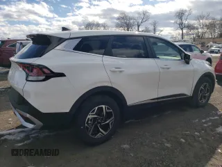 2025 Kia Sportage LX with VIN KNDPU3DF8S7337416, listed as a Copart auction lot 42972155 with 0 mi miles and Salvage Title. Bid and sale history available at carsss.com. Image 3.