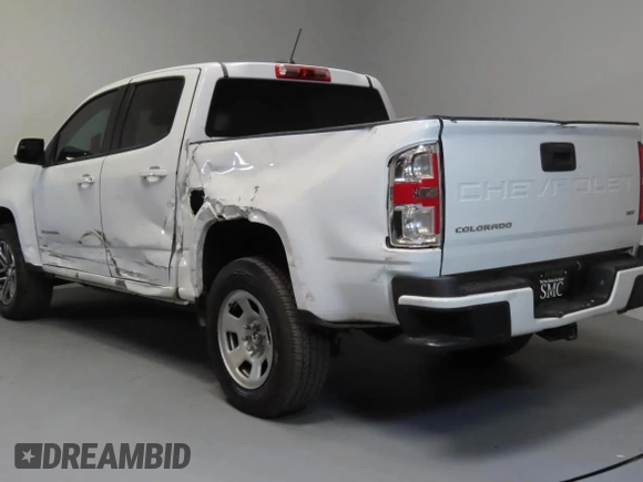 2021 Chevrolet Colorado 2WD Work Truck with VIN 1GCGSBEN7M1251123, listed as a Copart auction lot 62590085 with 116,430 mi miles and Salvage title. Bid and sale history available at DreamBid. Image 4.