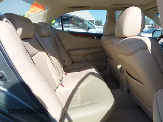 2005 Lexus ES 350 z VIN JTHBA30G655098075, wystawiony jako IAAI lot #42314272 z przebiegiem 78 012 mil mil oraz . Historia ofert i sprzedaży dostępna na DreamBid. Obrazek 8.