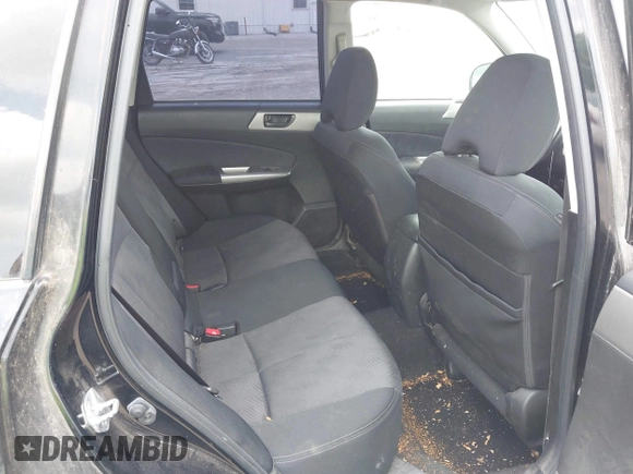 2010 Subaru Forester X с VIN JF2SH6AC4AH746646, выставлен на аукционе IAAI как лот 42272272 с пробегом 193 319 миль миль и . История ставок и продаж доступна на DreamBid. Изображение 8.