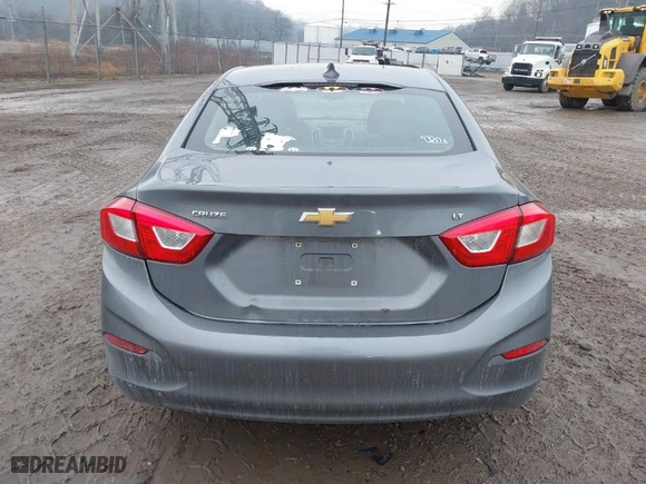 2018 Chevrolet Cruze LT with VIN 1G1BE5SM5J7162179, listed as a IAAI auction lot 41678185 with NaN miles. Bid and sale history available at carsss.com. Image 16.