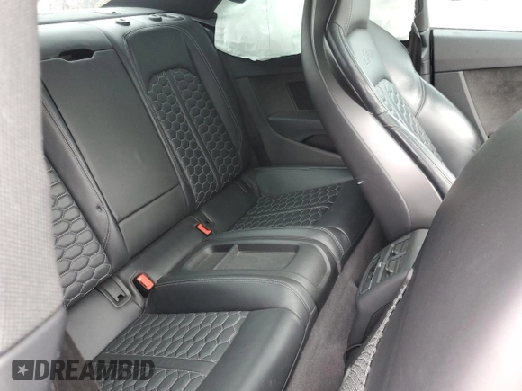 2019 Audi RS 5 z VIN WUAPWAF58KA902370, wystawiony jako Copart lot #46955635 z przebiegiem Nie podano mil oraz Szkoda całkowita • Salvage title. Historia ofert i sprzedaży dostępna na DreamBid. Obrazek 10.
