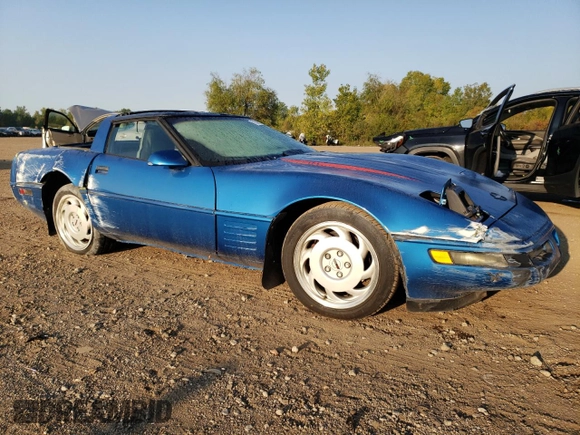 1992 Chevrolet Corvette with VIN 1G1YY23P5N5103935, listed as a Copart auction lot 71301524 with 108,774 mi miles and Salvage Title. Bid and sale history available at carsss.com. Image 4.