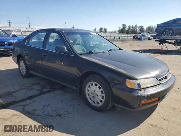 1996 Honda Accord EX with VIN 1HGCD5657TA159695, listed as a Copart auction lot 46241935 with 87,847 mi miles and Salvage Title. Bid and sale history available at DreamBid. Image 4.