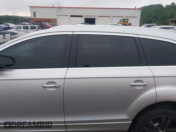 2014 Audi Q7 Premium Plus with VIN WA1LGAFE6ED017090, listed as a IAAI auction lot 42578109 with 145,357 mi miles and . Bid and sale history available at DreamBid. Image 14.