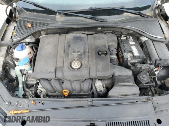 2012 Volkswagen Passat SE z VIN 1VWBP7A36CC002082, wystawiony jako Copart lot #60692375 z przebiegiem 154 980 mil mil oraz Szkoda całkowita • Salvage title. Historia ofert i sprzedaży dostępna na DreamBid. Obrazek 11.