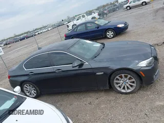 2015 BMW 5 Series 535i xDrive with VIN WBA5B3C59FD545279, listed as a IAAI auction lot 41810032 with 122,936 mi miles. Bid and sale history available at carsss.com. Image 13.