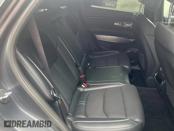 2022 Genesis GV70 Sport with VIN KMUMCDTC6NU028274, listed as a Copart auction lot 61770155 with 46,523 mi miles and Salvage title. Bid and sale history available at DreamBid. Image 6.