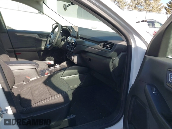 2023 Ford Escape Active with VIN 1FMCU0GZ8PUB32735, listed as a IAAI auction lot 41415559 with 8,785 mi miles and . Bid and sale history available at DreamBid. Image 5.