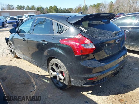 2014 Ford Focus ST with VIN 1FADP3L99EL191826, listed as a IAAI auction lot 41526553 with 131,131 mi miles and . Bid and sale history available at carsss.com. Image 3.