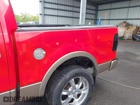 2005 Ford F-150 XLT с VIN 1FTPW12595KD34244, выставлен на аукционе IAAI как лот 41950731 с пробегом 245 535 миль миль и . История ставок и продаж доступна на DreamBid. Изображение 6.