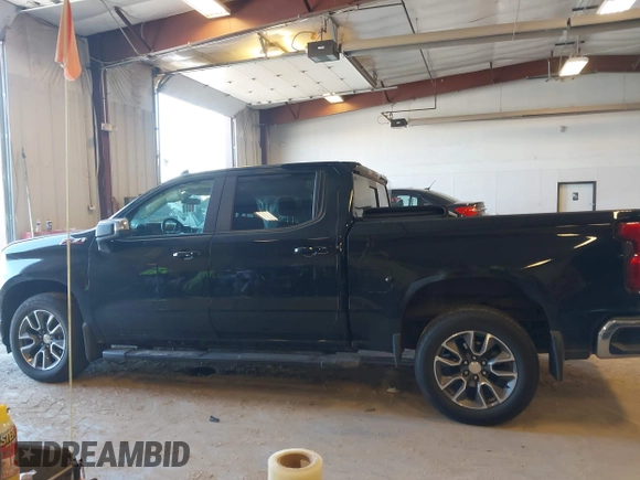 2021 Chevrolet Silverado 1500 LT with VIN 3GCUYDED4MG215721, listed as a IAAI auction lot 42034374 with 61,089 mi miles and . Bid and sale history available at DreamBid. Image 14.