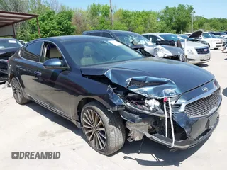 2017 Kia Cadenza Premium with VIN KNALC4J14H5041469, listed as a IAAI auction lot 42021353 with 127,081 mi miles. Bid and sale history available at carsss.com. Image 13.