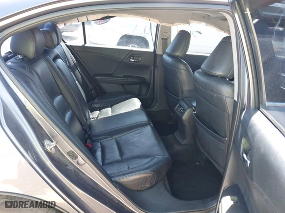 2015 Honda Accord Sedan EX-L with VIN 1HGCR2F83FA017990, listed as a IAAI auction lot 41814418 with 140,887 mi miles. Bid and sale history available at carsss.com. Image 8.