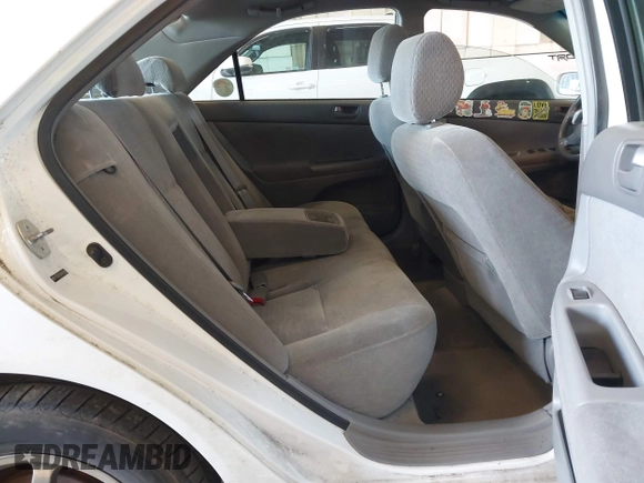 2004 Toyota Camry LE with VIN JTDBE32K540257588, listed as a IAAI auction lot 42208098 with 201,770 mi miles and . Bid and sale history available at DreamBid. Image 8.