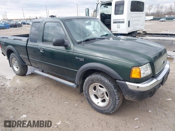 2001 Ford Ranger XL Fleet with VIN 1FTZR15EX1PB75470, listed as a IAAI auction lot 41833450 with 140,579 mi miles. Bid and sale history available at carsss.com. Image 1.