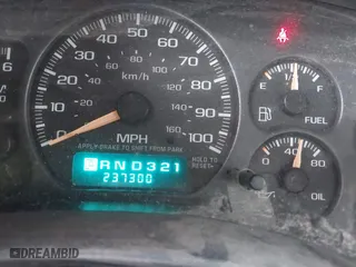 2002 Chevrolet Silverado 1500 LT with VIN 2GCEK19T421244258, listed as a IAAI auction lot 41472464 with 237,300 mi miles. Bid and sale history available at carsss.com. Image 7.
