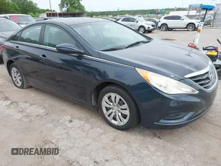 2013 Hyundai Sonata GLS z VIN 5NPEB4AC1DH552325, wystawiony jako IAAI lot #42278597 z przebiegiem 200 224 mil mil oraz . Historia ofert i sprzedaży dostępna na DreamBid. Obrazek 1.