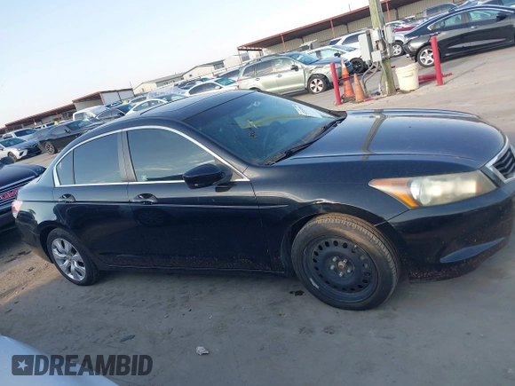 2010 Honda Accord EX-L z VIN 1HGCP2F88AA135077, wystawiony jako IAAI lot #42245100 z przebiegiem 149 394 mil mil oraz . Historia ofert i sprzedaży dostępna na DreamBid. Obrazek 13.
