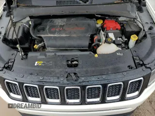 2019 Jeep Compass Limited with VIN 3C4NJDCB6KT656927, listed as a Copart auction lot 61335335 with 81,986 mi miles and Clean title. Bid and sale history available at DreamBid. Image 12.