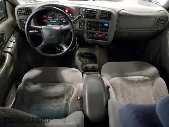 1999 Chevrolet Blazer LS с VIN 1GNCT18W9XK157387, выставлен на аукционе Copart как лот 49667765 с пробегом 182 411 миль миль и Списание • Salvage title. История ставок и продаж доступна на DreamBid. Изображение 8.