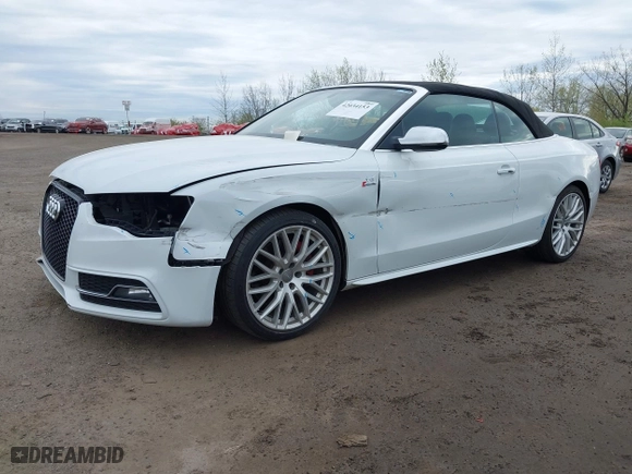 2015 Audi S5 Premium Plus with VIN WAUCGAFH2FN009433, listed as a IAAI auction lot 42034153 with 104,859 mi miles. Bid and sale history available at carsss.com. Image 18.