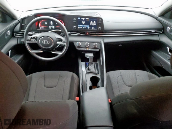 2024 Hyundai Elantra SE with VIN KMHLL4DG8RU761833, listed as a Copart auction lot 54862815 with 6,391 mi miles and Clean Title. Bid and sale history available at DreamBid. Image 8.