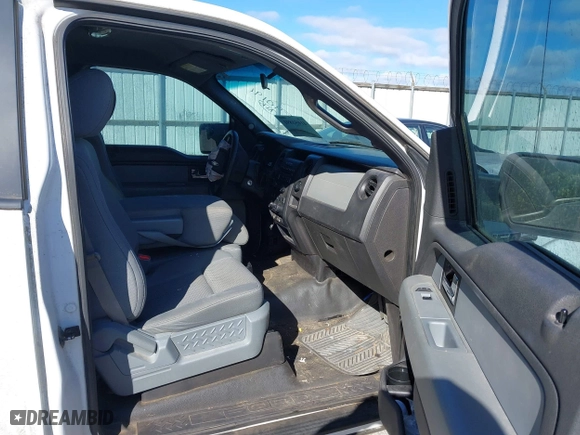 2014 Ford F-150 XL with VIN 1FTNF1CF2EKF90191, listed as a IAAI auction lot 41051891 with 125,850 mi miles. Bid and sale history available at carsss.com. Image 5.