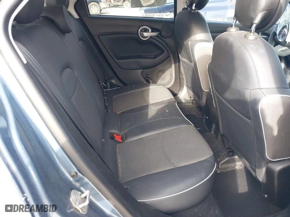 2017 FIAT 500X Urbana Edition with VIN ZFBCFXCB5HP582099, listed as a IAAI auction lot 41271187 with 51,137 mi miles. Bid and sale history available at carsss.com. Image 8.