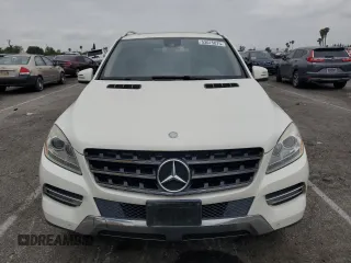 2013 Mercedes-Benz M 350 with VIN 4JGDA5JB9DA163723, listed as a Copart auction lot 53075875 with 120,553 mi miles and Salvage Title. Bid and sale history available at DreamBid. Image 5.