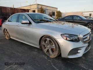 2017 Mercedes-Benz E-Class E 300 Luxury with VIN WDDZF4JB7HA153032, listed as a Copart auction lot 45144575 with 0 mi miles and Salvage Title. Bid and sale history available at carsss.com. Image 4.
