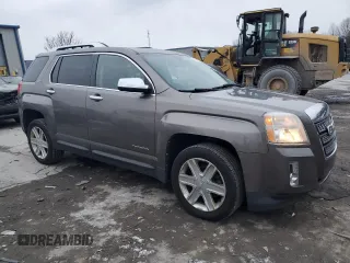 2010 GMC Terrain SLT-2 z VIN 2CTFLJEY6A6414385, wystawiony jako Copart lot #88604725 z przebiegiem 108 021 mil mil oraz Czysty tytuł • Clean title. Historia ofert i sprzedaży dostępna na DreamBid. Obrazek 4.