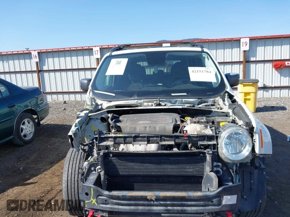 2016 Jeep Renegade Trailhawk with VIN ZACCJBCT9GPD32664, listed as a IAAI auction lot 42151784 with 108,535 mi miles and . Bid and sale history available at carsss.com. Image 12.
