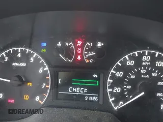 2017 Nissan Sentra S with VIN 3N1AB7AP1HY396768, listed as a IAAI auction lot 42023209 with 91,526 mi miles. Bid and sale history available at carsss.com. Image 7.