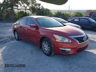 2015 Nissan Altima 2.5 z VIN 1N4AL3AP1FC573138, wystawiony jako IAAI lot #42082891 z przebiegiem 184 099 mil mil oraz . Historia ofert i sprzedaży dostępna na DreamBid. Obrazek 1.