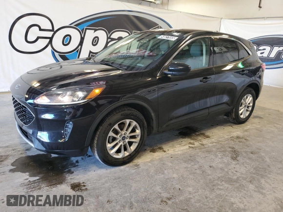 2020 Ford Escape SE z VIN 1FMCU9G66LUC30215, wystawiony jako Copart lot #54627555 z przebiegiem 63 701 mil mil oraz Czysty tytuł • Clean title. Historia ofert i sprzedaży dostępna na DreamBid. Obrazek 1.
