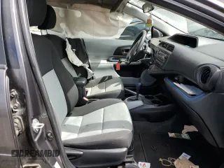 2013 Toyota Prius One with VIN JTDKDTB31D1547008, listed as a Copart auction lot 55497505 with 119,285 mi miles and Clean Title. Bid and sale history available at DreamBid. Image 7.