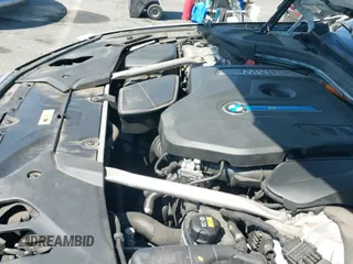 2019 BMW 5 Series 530e with VIN WBAJA9C56KB253941, listed as a IAAI auction lot 43010702 with 100,222 mi miles and . Bid and sale history available at DreamBid. Image 19.