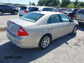 2010 Ford Fusion SEL with VIN 3FAHP0JG7AR126809, listed as a IAAI auction lot 42051858 with 96,915 mi miles. Bid and sale history available at carsss.com. Image 4.