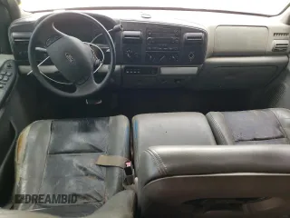 2005 Ford F-250 XL z VIN 1FTSW21P15EC09840, wystawiony jako Copart lot #59973955 z przebiegiem 407 922 mil mil oraz Szkoda całkowita • Salvage title. Historia ofert i sprzedaży dostępna na DreamBid. Obrazek 8.