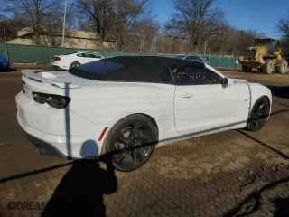 2019 Chevrolet Camaro 2SS with VIN 1G1FH3D71K0135690, listed as a Copart auction lot 43061115 with 85,780 mi miles and Salvage Title. Bid and sale history available at carsss.com. Image 3.
